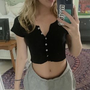 black button up cropped top